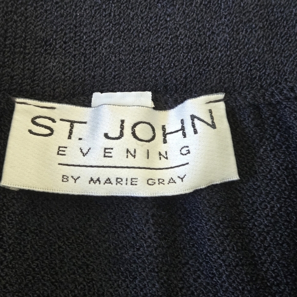 St. John Evening Santana Knit Long Maxi Skirt in Black 21" Side Slit Size 10 - Picture 9 of 16